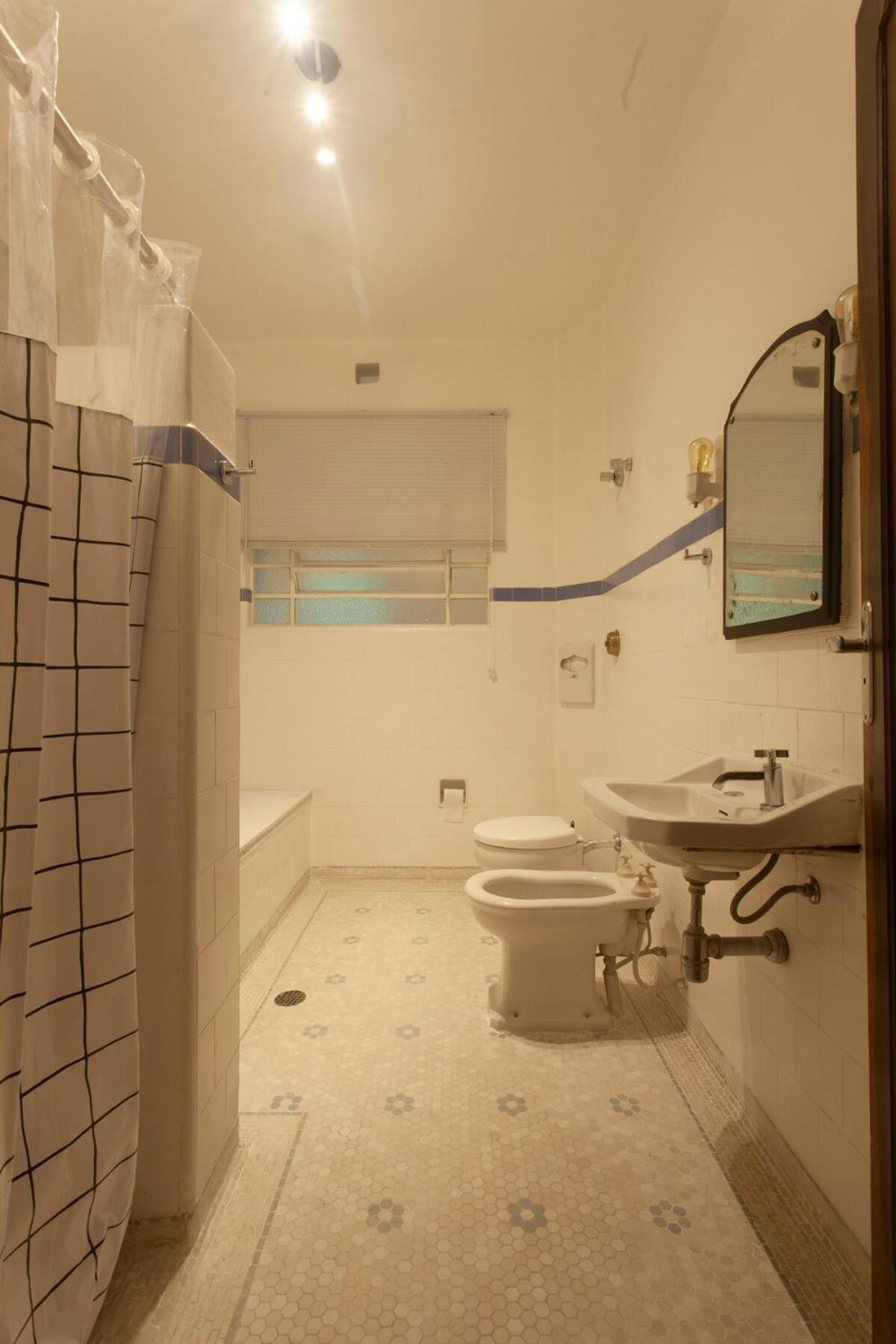 2 Dorm Em Um Predio Charmoso Da Decada De 1950 São Paulo